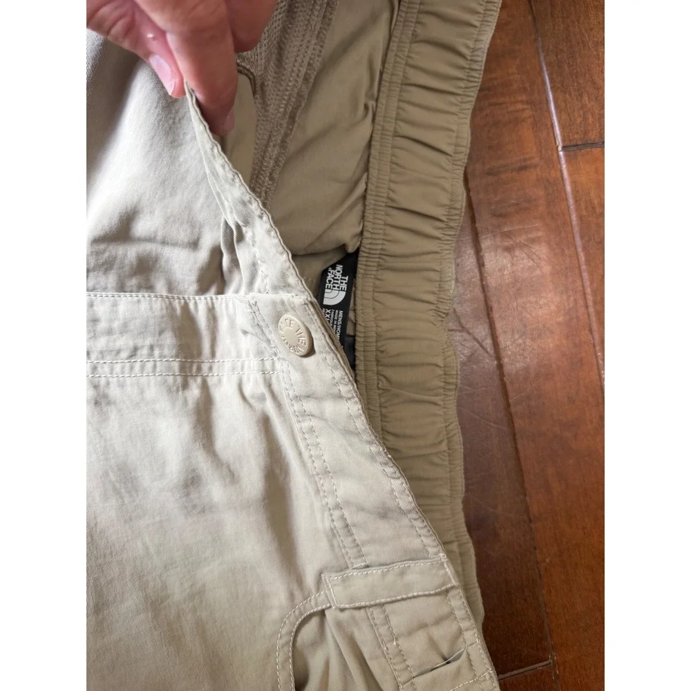 Mens 2XL Northface 42x32 convertible pants